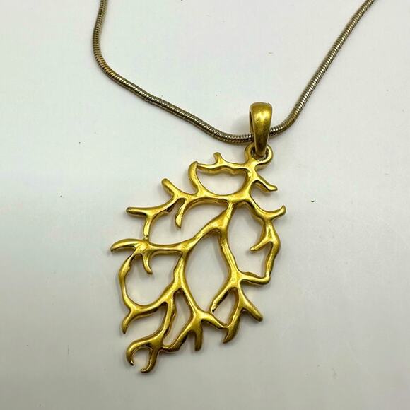 Lia Sophia Branch Out Matte Gold Tone 24KGB Snake Necklace - Picture 1 of 11
